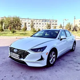 Hyundai Sonata 2021