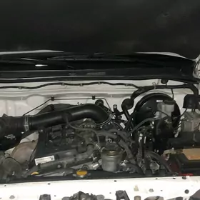 Toyota Hilux 2014