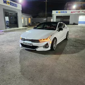 Kia K5 2022