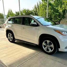 Toyota Highlander 2014