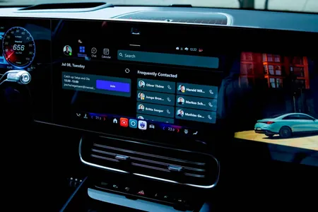 Mercedes-Benz разрешит в своих машинах совершать видеозвонки во время движения