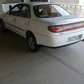 Toyota Carina 1995