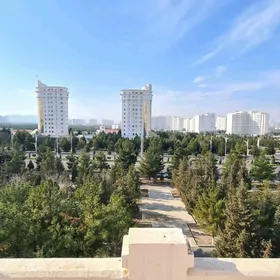 ищу элитка по Айтакова 13 этап