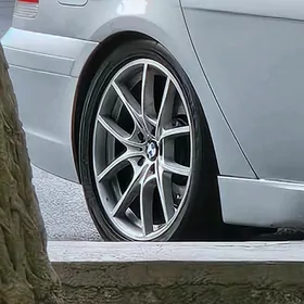 bmw f10 diska 20lik