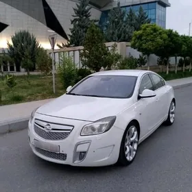 Opel Insignia 2012