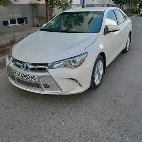 Toyota Camry 2015