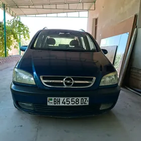 Opel Zafira 2004