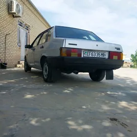 Lada 21099 2004