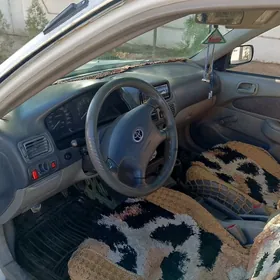 Toyota Corolla 2000