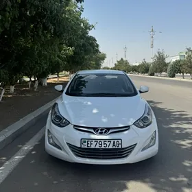 Hyundai Elantra 2013