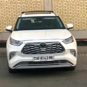 Toyota Highlander 2020