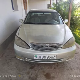 Toyota Camry 2004