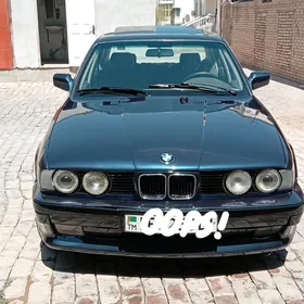 BMW 525 1990