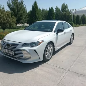Toyota Avalon 2019