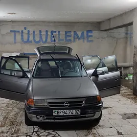 Opel Astra 1993