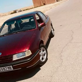 Opel Vectra 1989
