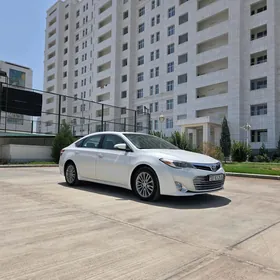 Toyota Avalon 2013