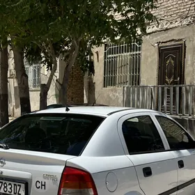 Opel Astra 2001