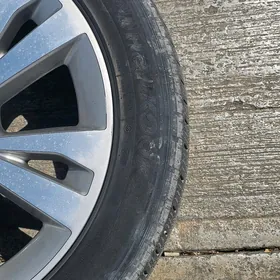 285/45R22 шины. teker