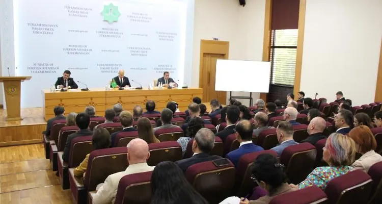 МИД провёл брифинг по подготовке к конференции ООН LLDC3