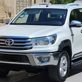 Toyota Hilux 2016