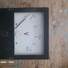 voltmeter вольтметр