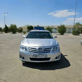 Toyota Camry 2010