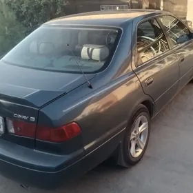 Toyota Camry 2000