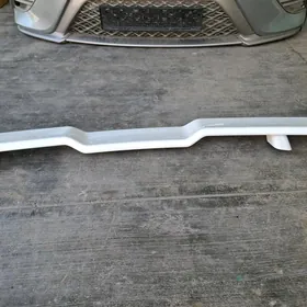 Camry 19 spoiler