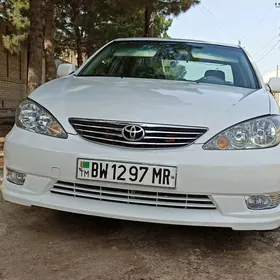 Toyota Camry 2003