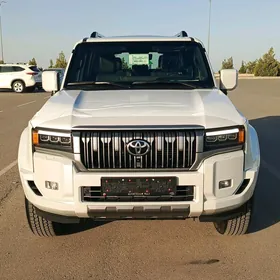 Toyota Land Cruiser Prado 2025