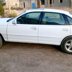 Toyota Avalon 1999