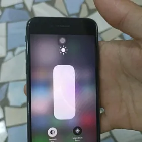 iPhone 7