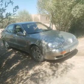 Daewoo Leganza 1998