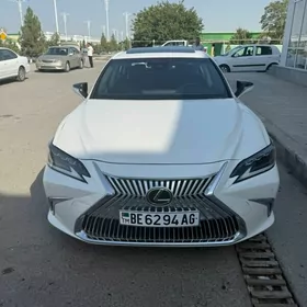 Lexus ES 350 2019