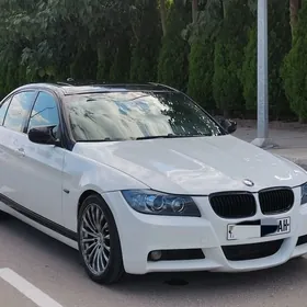 BMW 330 2010