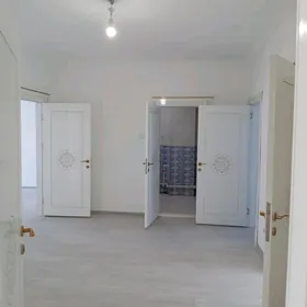 4 КОМНАТ 4 ЭТАЖ 40 ДОМ