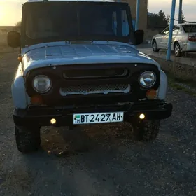 UAZ 469 1999