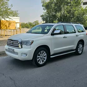 Toyota Sequoia 2009