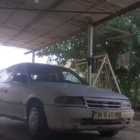 Opel Astra 1993