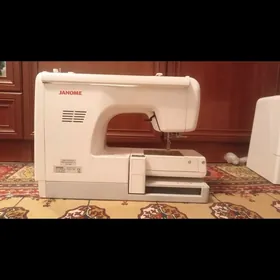 Janome kompyuter