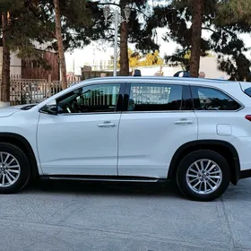 Toyota Highlander 2017