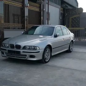 BMW E39 2001