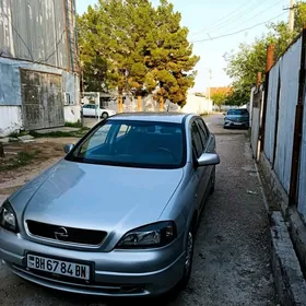 Opel Astra 2000
