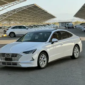 Hyundai Sonata 2022