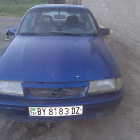 Opel Vectra 1989