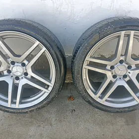 Mercedes 18 lik