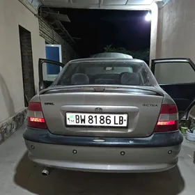 Opel Vectra 1996