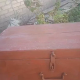 сундук деревянный