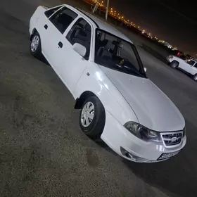 Daewoo Nexia 2011